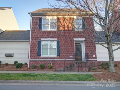 508 Summerfield Pl, Belmont, NC 28012
