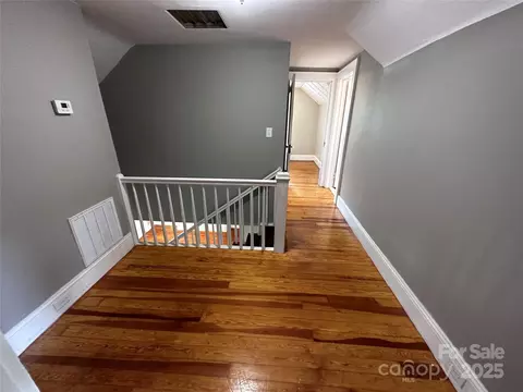 Entry Way - 115 6th Ne Ave NE, Hickory, NC 28601 photo 2 of 2