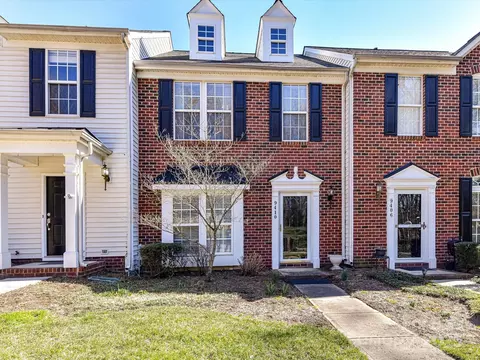 9410 Cadman Ct, Cornelius, NC 28031
