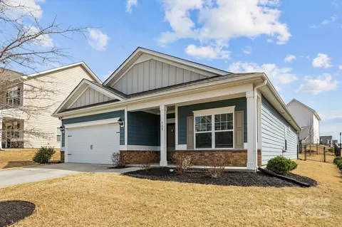 340 Crandon Rd, Mount Holly, NC 28120