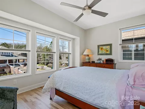 Bedroom - 60 Skyvue Ct, Saluda, NC 28773 photo 2 of 4
