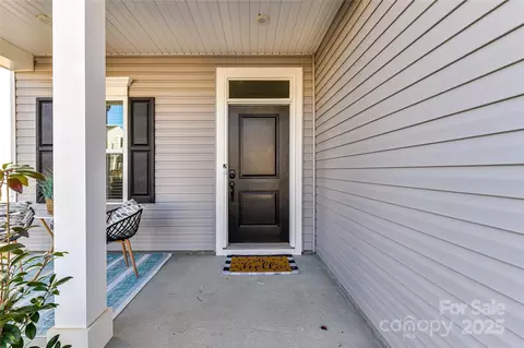 Exterior - 3180 Streamside Dr, Davidson, NC 28036 photo 3 of 9