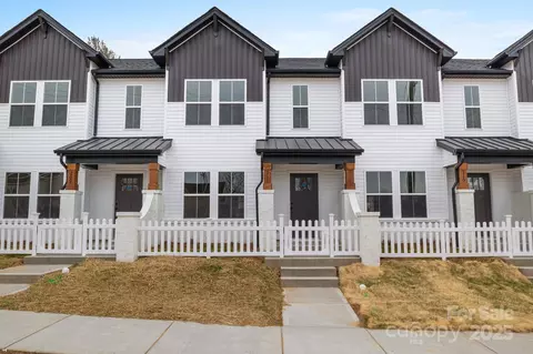 211 E Rice St, Landis, NC 28088