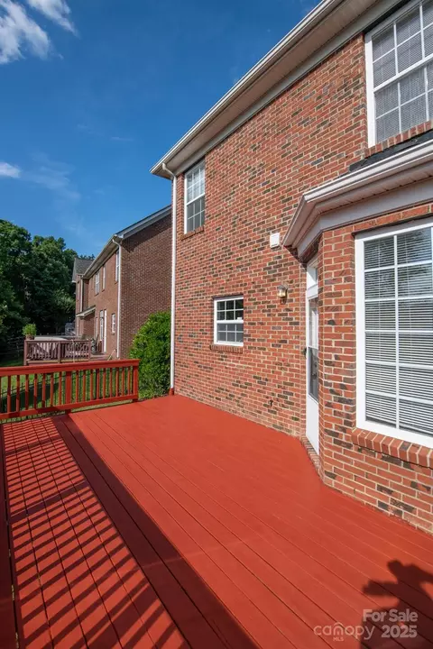 Exterior - 10836 Clark St, Davidson, NC 28036 photo 6 of 6