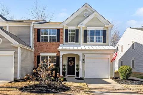 11708 Huxley Rd, Charlotte, NC 28277