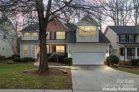1017 Anduin Falls Dr, Charlotte, NC 28269