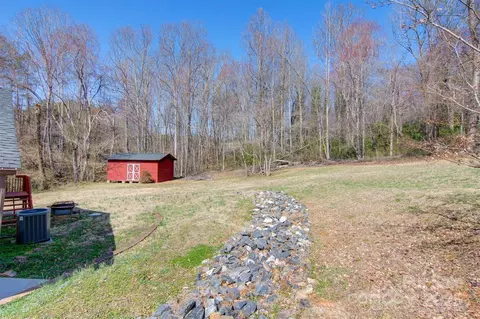 Exterior - 1740 Young Dr, Conover, NC 28613 photo 1 of 6