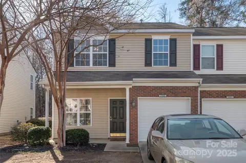 13923 Singleleaf Ln, Charlotte, NC 28278