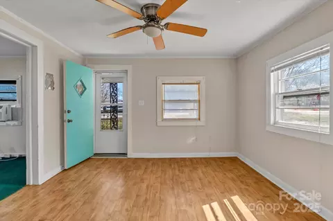 Living - 133 Sutton S Rd S, Fort Mill, SC 29708 photo 1 of 3