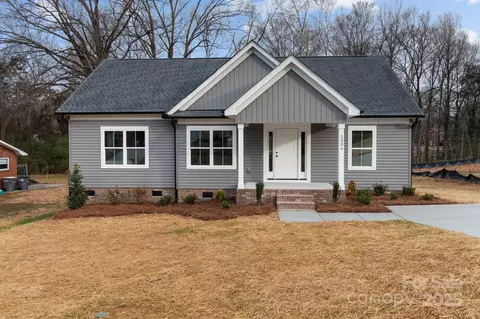 130 Springway Dr # A, Kannapolis, NC 28081