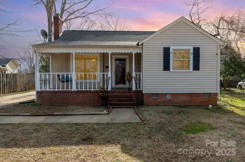 201 Wiley Ave, York, SC 29745