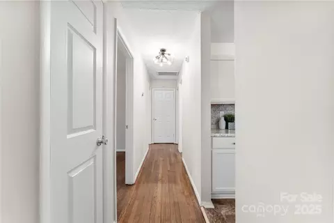 Entry Way - 2500 Danforth Ln, Charlotte, NC 28208 photo 1 of 1