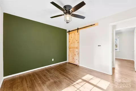Bedroom - 2500 Danforth Ln, Charlotte, NC 28208 photo 4 of 6