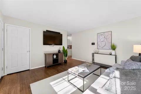 Living - 2500 Danforth Ln, Charlotte, NC 28208 photo 2 of 4