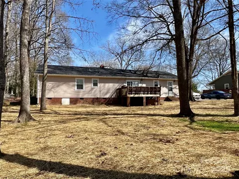 1937 Hickory Dr, Lancaster, SC 29720 photo 32