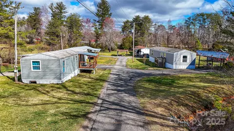 3764 Jamestown Rd, Morganton, NC 28655