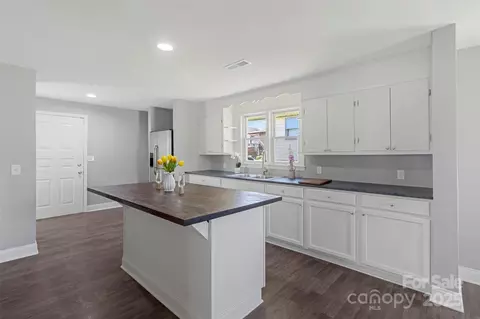 Other - 205 Buffalo St, Buffalo, SC 29321 photo 3 of 10