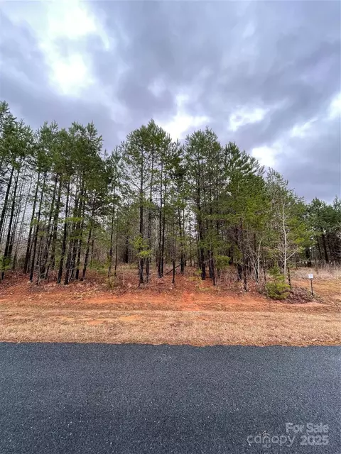 440 Forest View Ln, Kannapolis, NC 28081