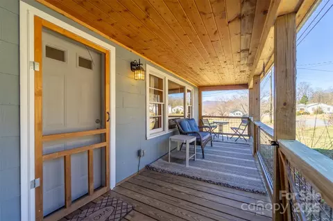 Exterior - 629 Hillcrest St, Sylva, NC 28779 photo 3 of 14