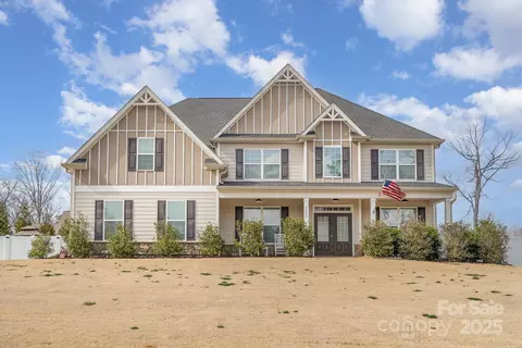 2605 Lakefront Dr, Belmont, NC 28012