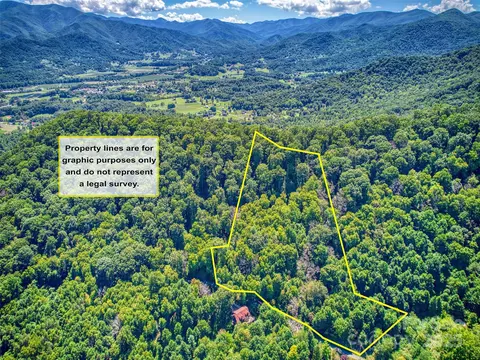 00 Yellow Locust Dr, Waynesville, NC 28786