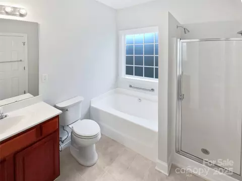 Bath - 2802 Eagle View Ln, Monroe, NC 28110 photo 1 of 2