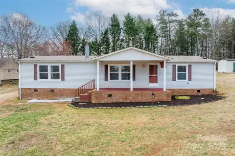 7530 Shady Oaks Rd, Connelly Springs, NC 28612