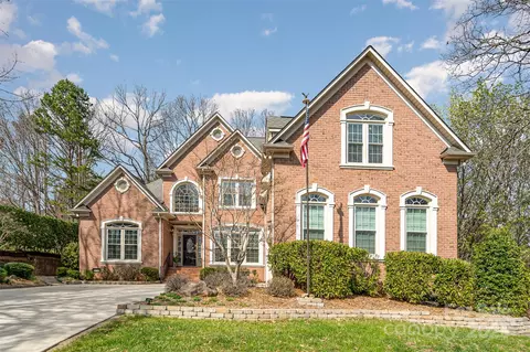 4828 Beth Ln, Harrisburg, NC 28075