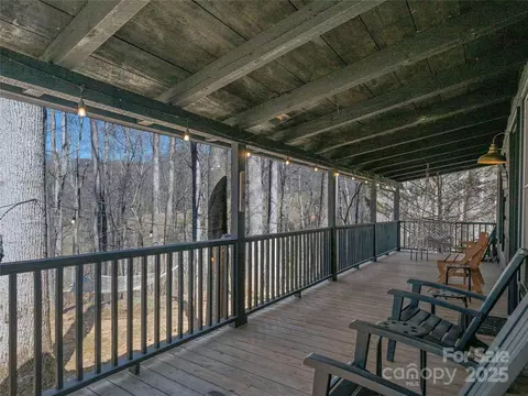 55 Clover Trl, Marshall, NC 28753 photo 5