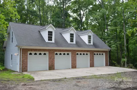 4411 Quail Ridge Dr, Mint Hill, NC 28227