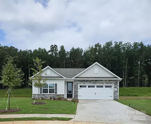 146 Jacobs Hill Pl, Troutman, NC 28166