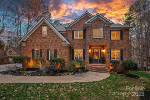 112 Sanibel Ln, Mooresville, NC 28117