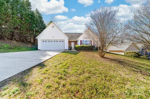 2359 Eagle Glen Ct, Gastonia, NC 28056