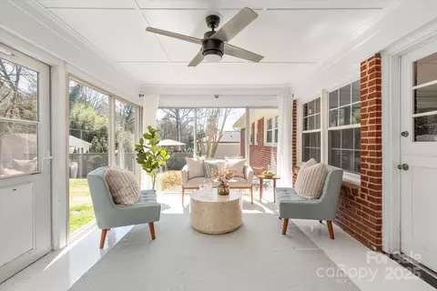 Exterior - 5435 Farmbrook Dr, Charlotte, NC 28210 photo 1 of 4