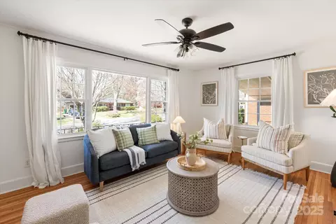 Living - 5435 Farmbrook Dr, Charlotte, NC 28210 photo 2 of 5