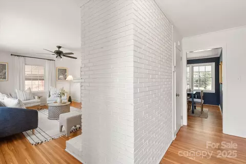 Entry Way - 5435 Farmbrook Dr, Charlotte, NC 28210 photo 4 of 4