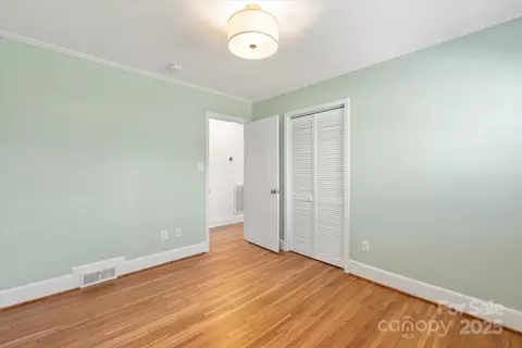 Bedroom - 5435 Farmbrook Dr, Charlotte, NC 28210 photo 2 of 6
