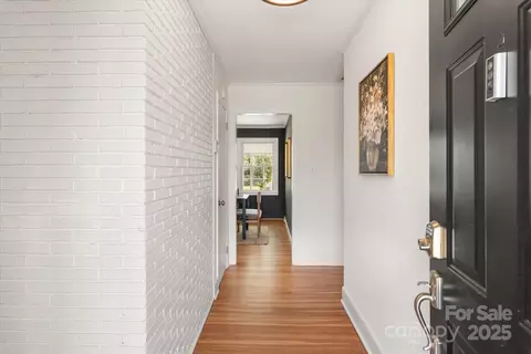 Entry Way - 5435 Farmbrook Dr, Charlotte, NC 28210 photo 1 of 4