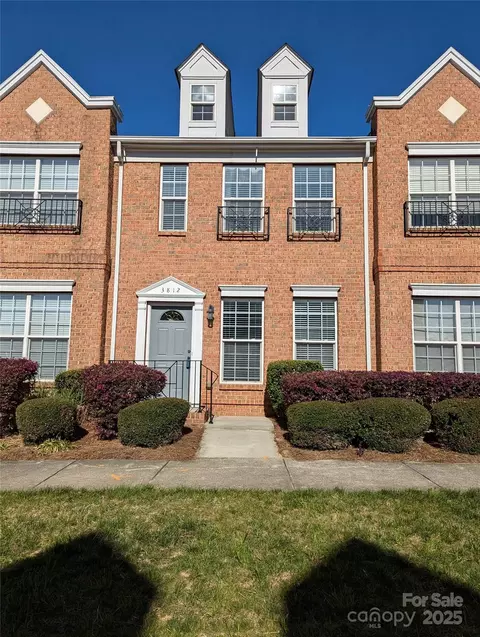 3812 York Aly, Lake Park, NC 28079