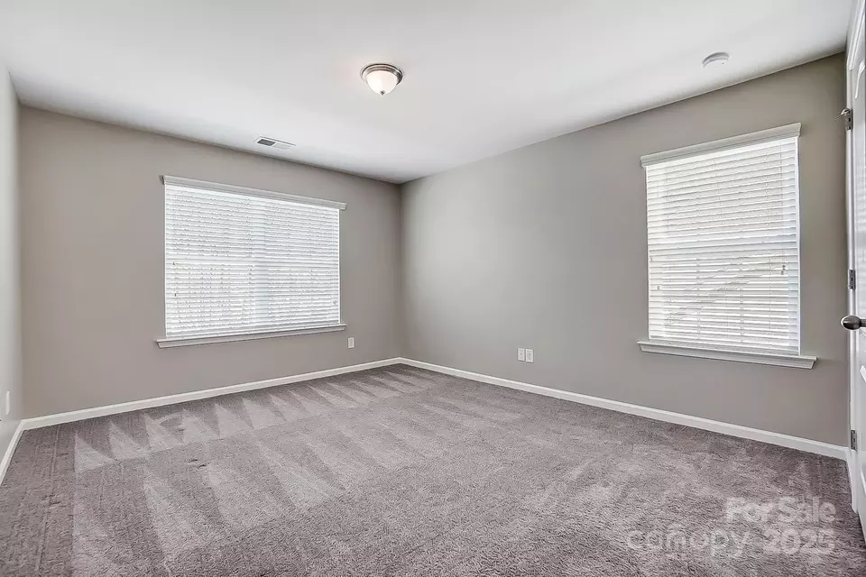 Bedroom - 10153 Elizabeth Crest Ln, Charlotte, NC 28277 photo 5 of 6