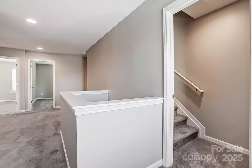 Entry Way - 10153 Elizabeth Crest Ln, Charlotte, NC 28277 photo 7 of 7