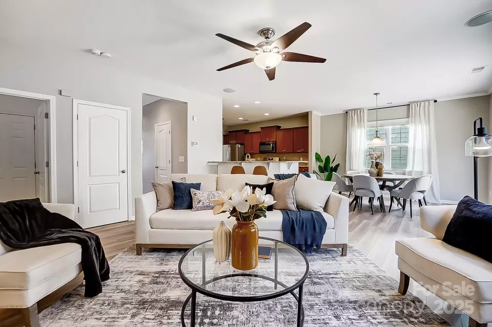 Living - 10153 Elizabeth Crest Ln, Charlotte, NC 28277 photo 5 of 5