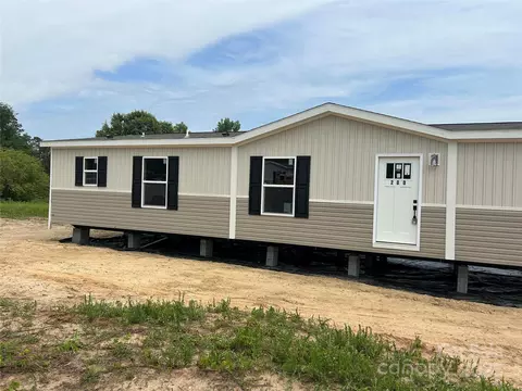 200 Grassy Field 27 Ct #27, Lawndale, NC 28090