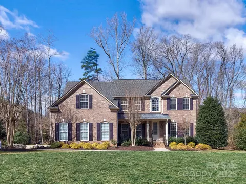 8017 Talcott Dr, Mint Hill, NC 28227