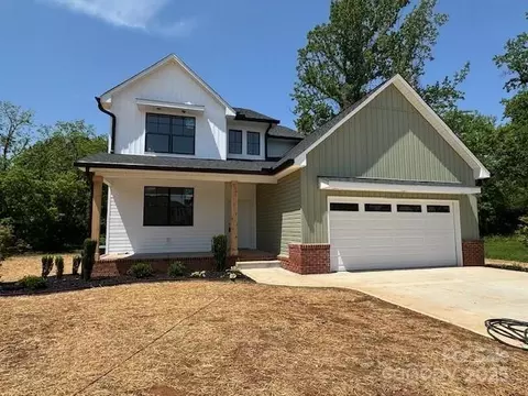 1906 Maius Dr, Conover, NC 28613