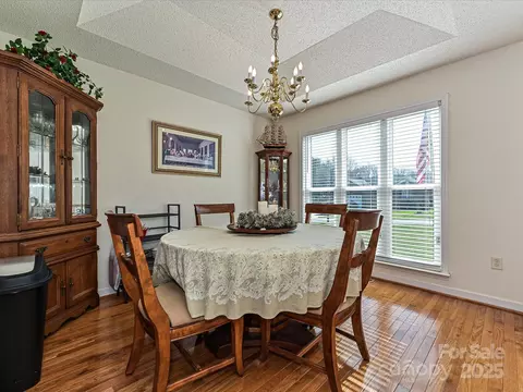 Dining - 2339 Perry Rd, Denver, NC 28037 photo 1 of 2