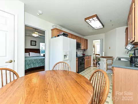 Kitchen - 2339 Perry Rd, Denver, NC 28037 photo 1 of 5
