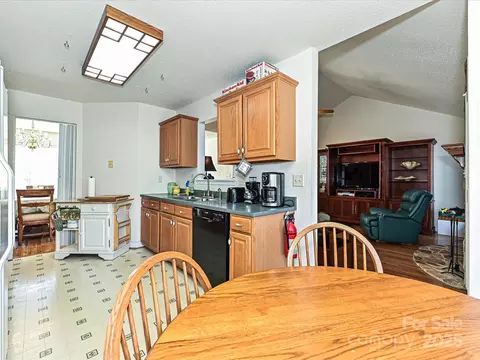 Kitchen - 2339 Perry Rd, Denver, NC 28037 photo 5 of 5