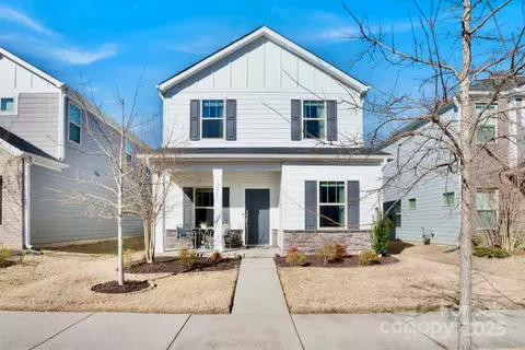 12425 Larue Ln, Huntersville, NC 28078