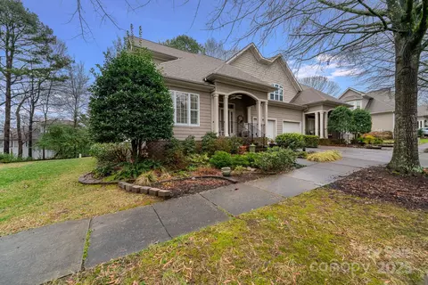 18845 Cloverstone Cir, Cornelius, NC 28031
